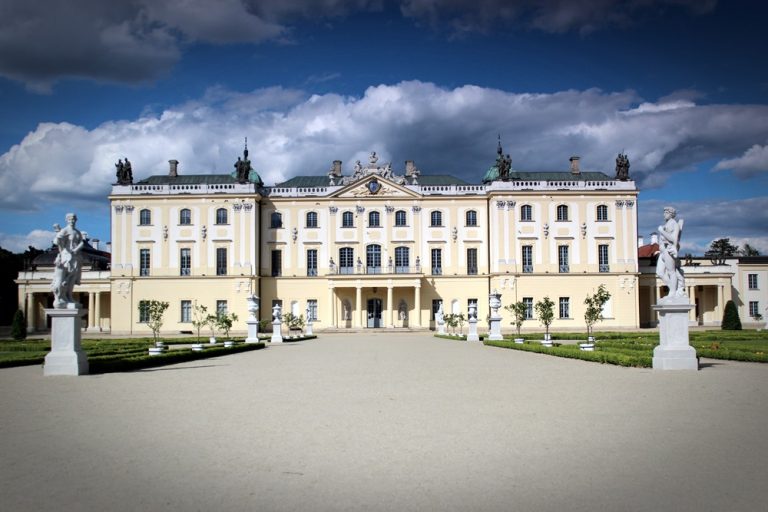 Pałac Branickich w Białymstoku. Siedziba Uniwersytetu Medycznego