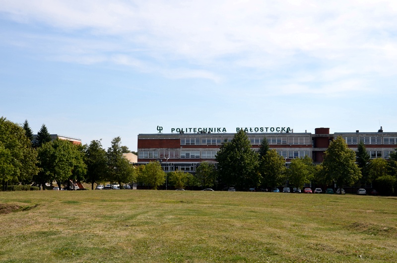 Jeden z budynków kampusu PB