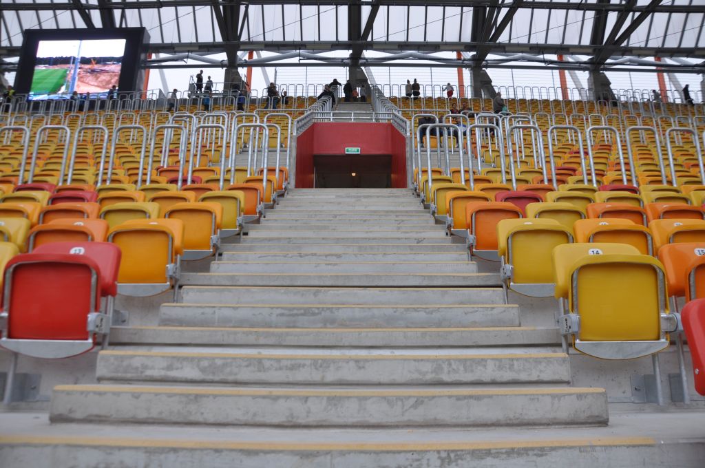 Stadionowe trybuny