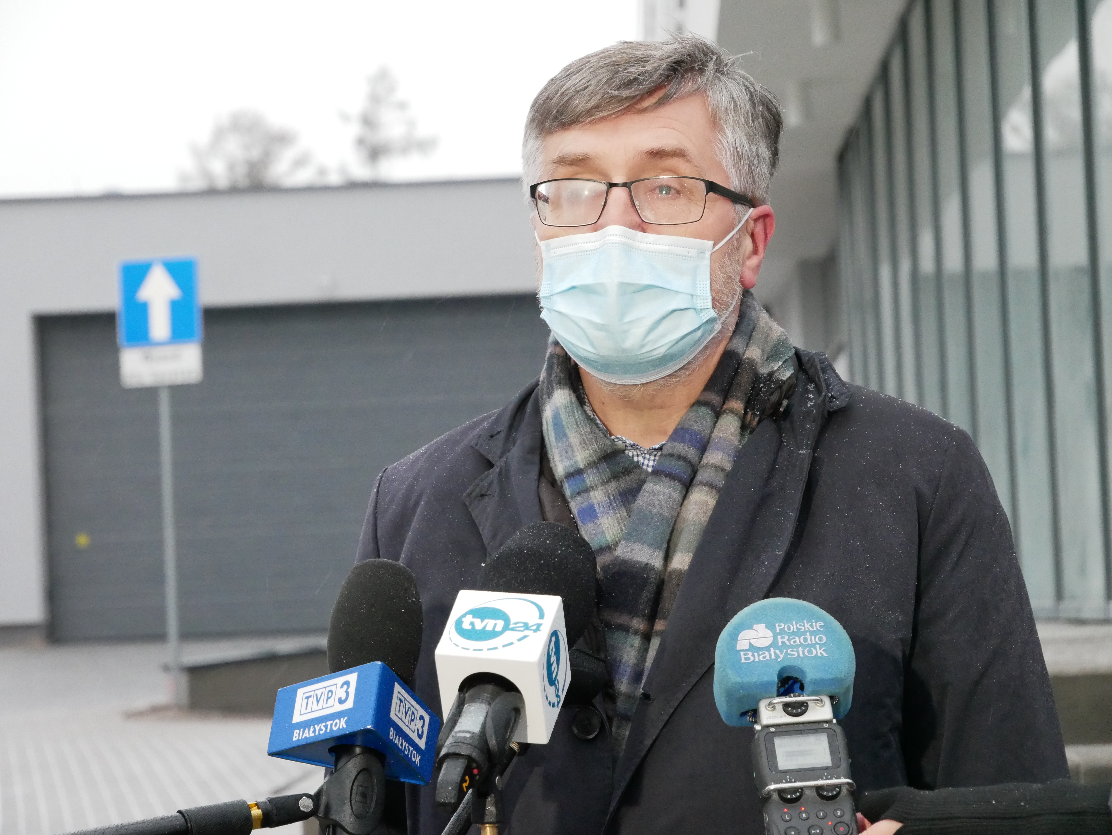 Postać dyrektora Uniwersyteckiego Szpitala Klinicznego w Białymstoku Jana Kochanowicza