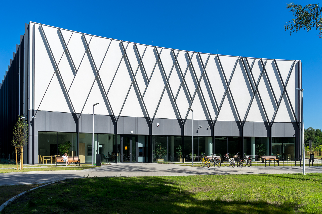 Gmach nowej siedziby Biblioteki Uniwersyteckiej na kampusie UwB, przy ul. Ciołkowskiego