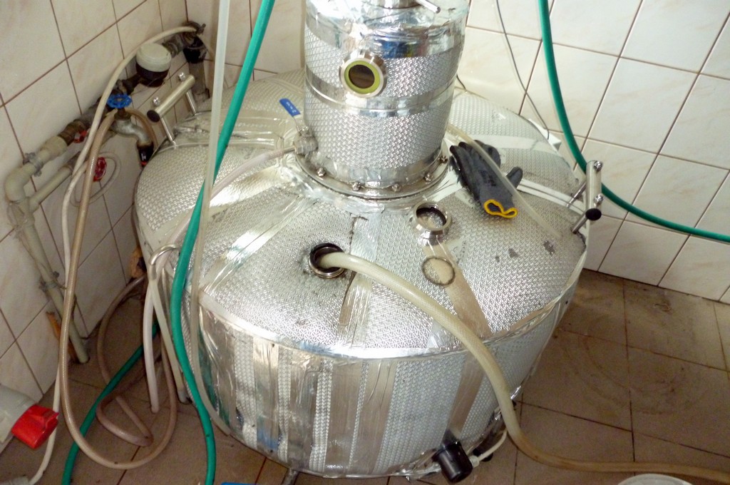 Urządzenie do destylacji alkoholu