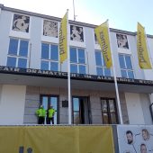 Budynek teatru z zewnątrz