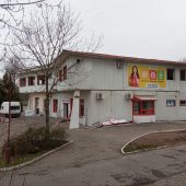 Budynek klubu i teren wokół
