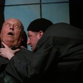 aktorzy na scenie