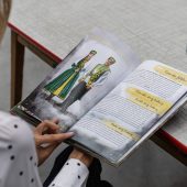 Politechnika Białostocka wydała książkę 'Podróże po drewnianym Podlasiu 2'