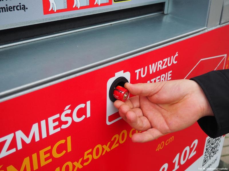 pojemnik na elektrośmieci