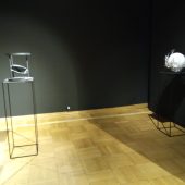 Dwie prace na wystawie w muzeum