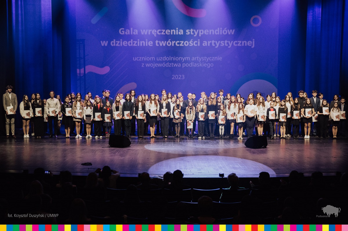 Młodzi zdolni na scenie OiFP