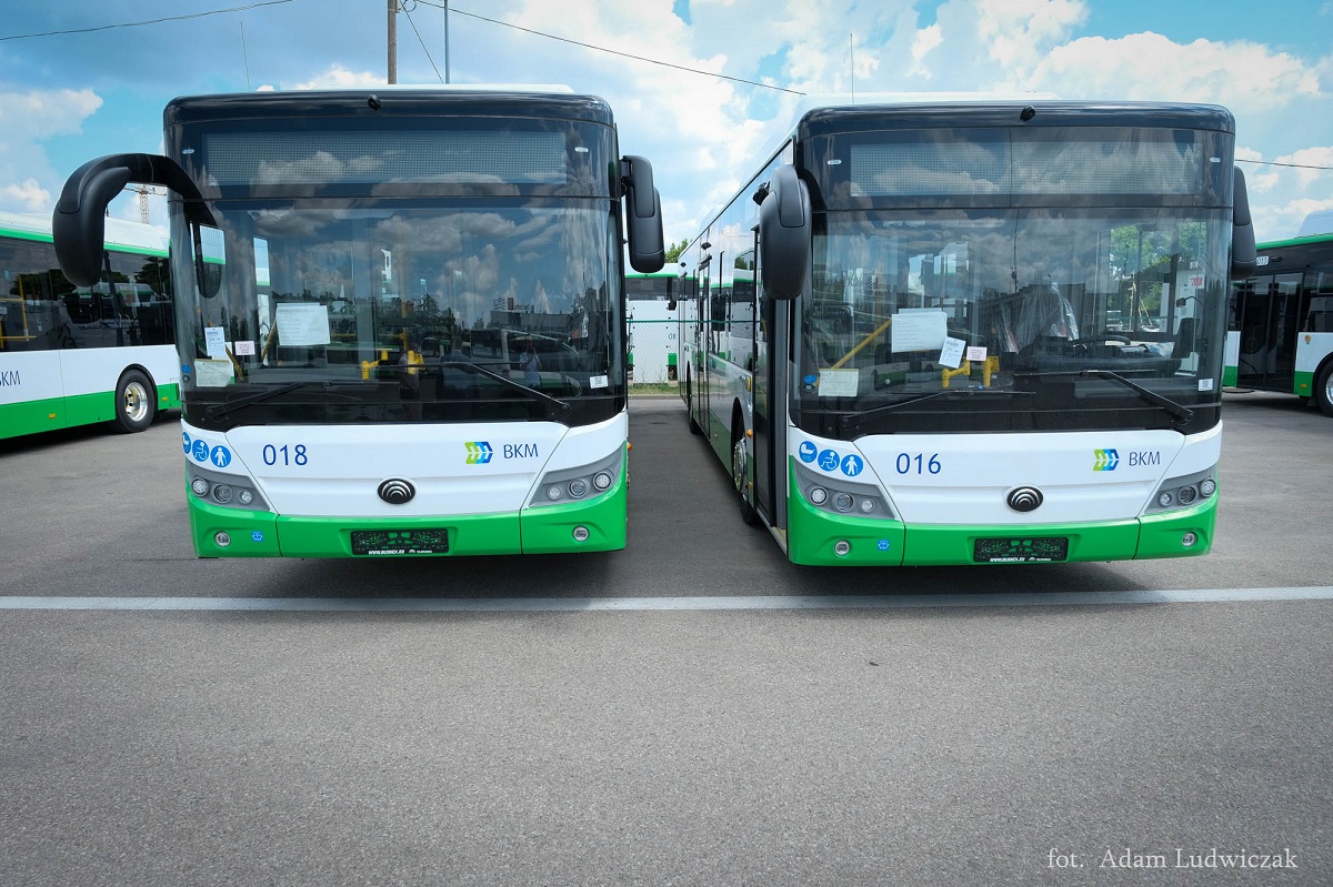 Dwa nowe autobusy