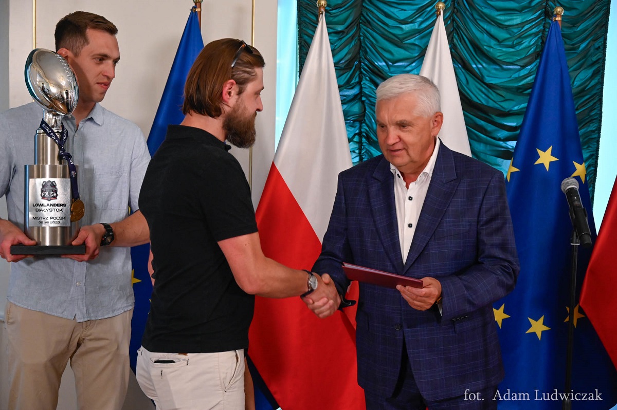 Gratulacje dla Lowlanders Białystok