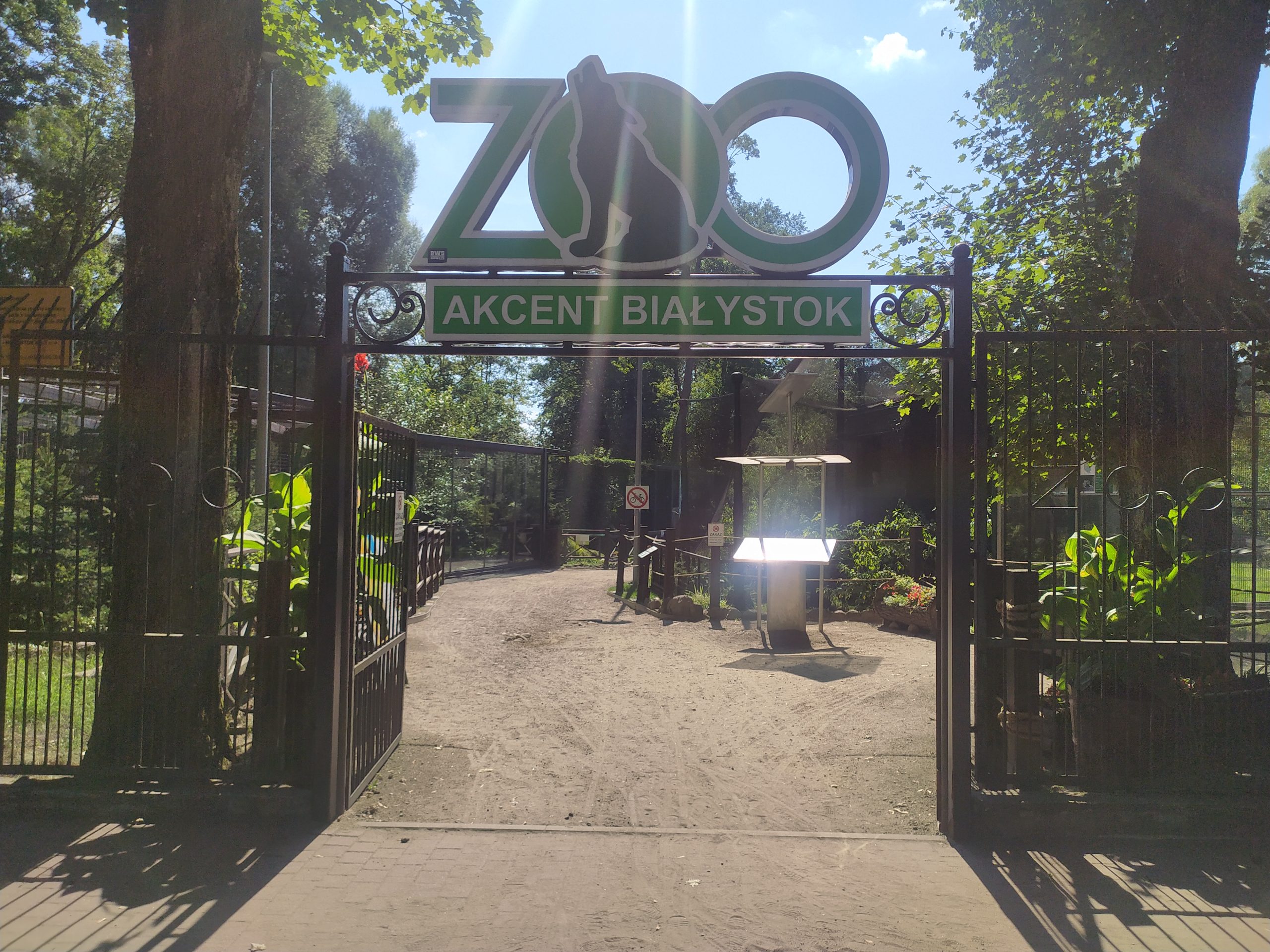 Wejście do zoo.