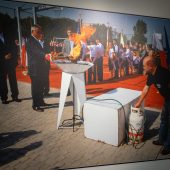 Zdjęcie fotografii na ścianie.