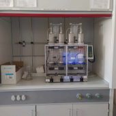 Laboratorium biotechnologiczne.