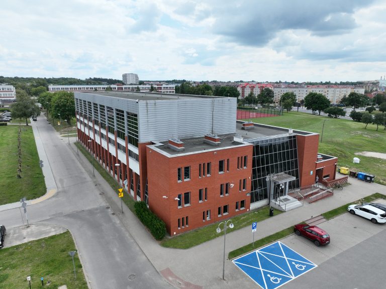 Budynek Akademickiego Centrum Sportu