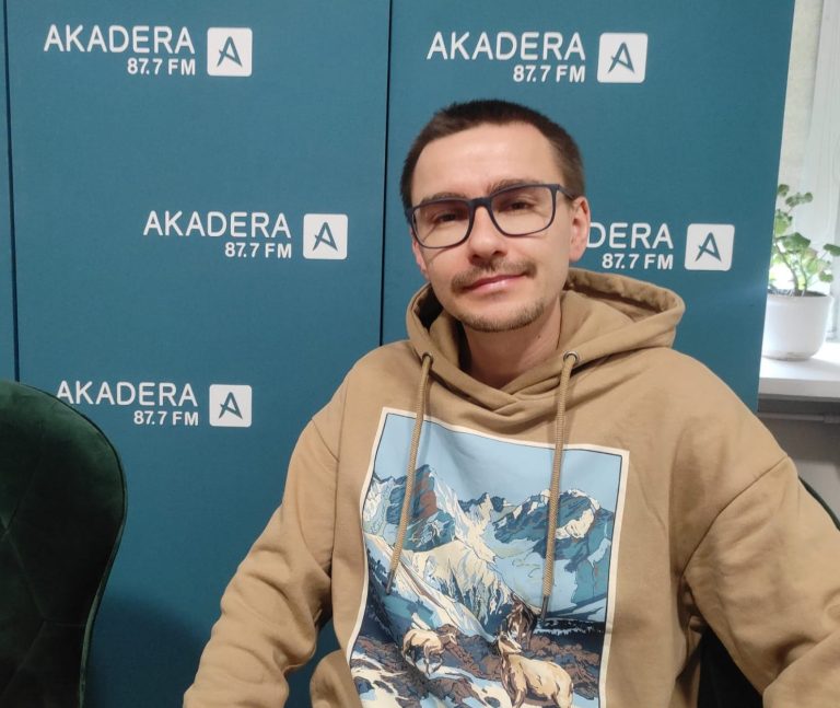 Maciej Popławski w Studio AKADERA