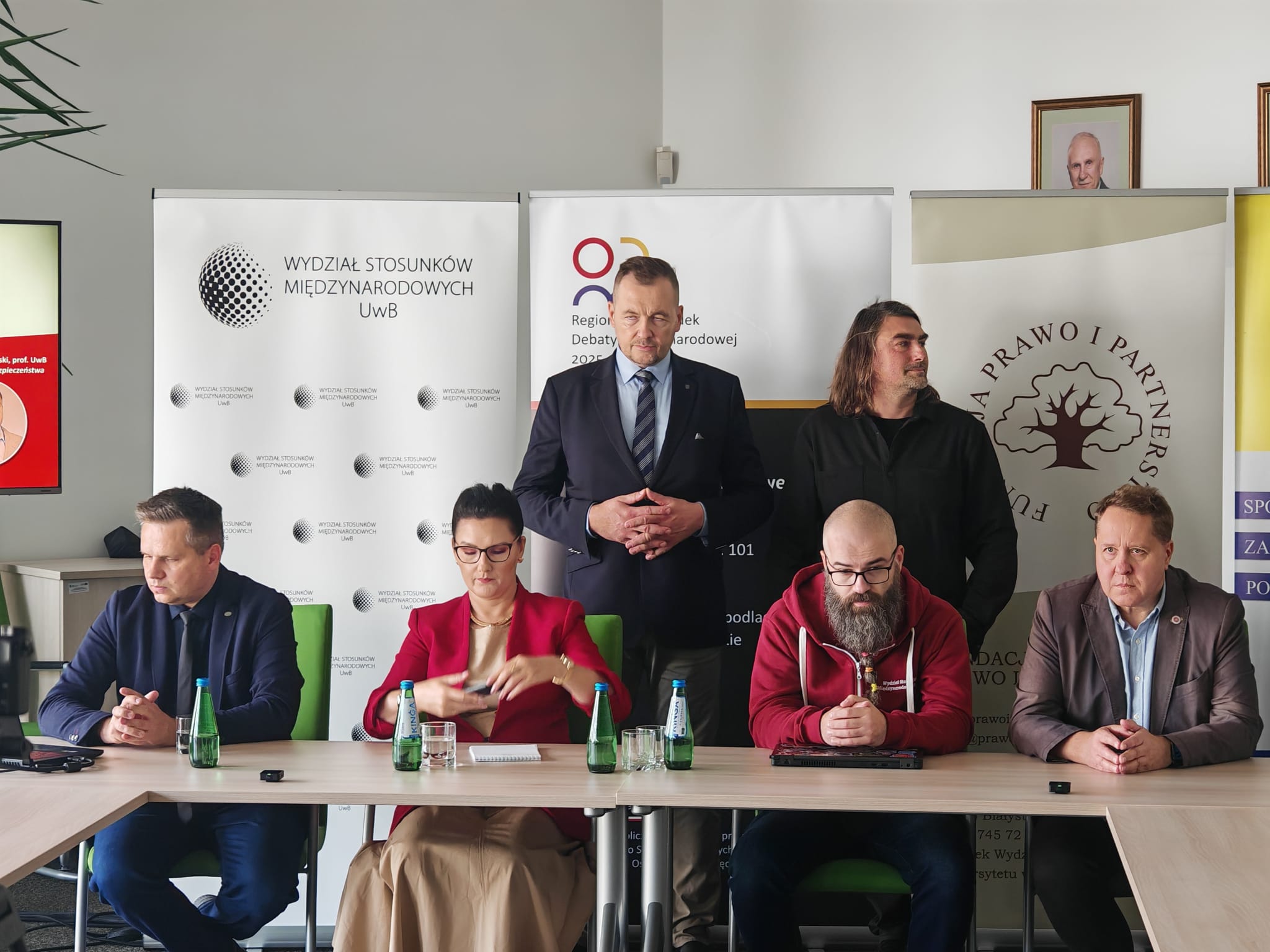 Prelegenci konferencji "Bezpieczeństwo wschodniej granicy Unii Europejskiej"