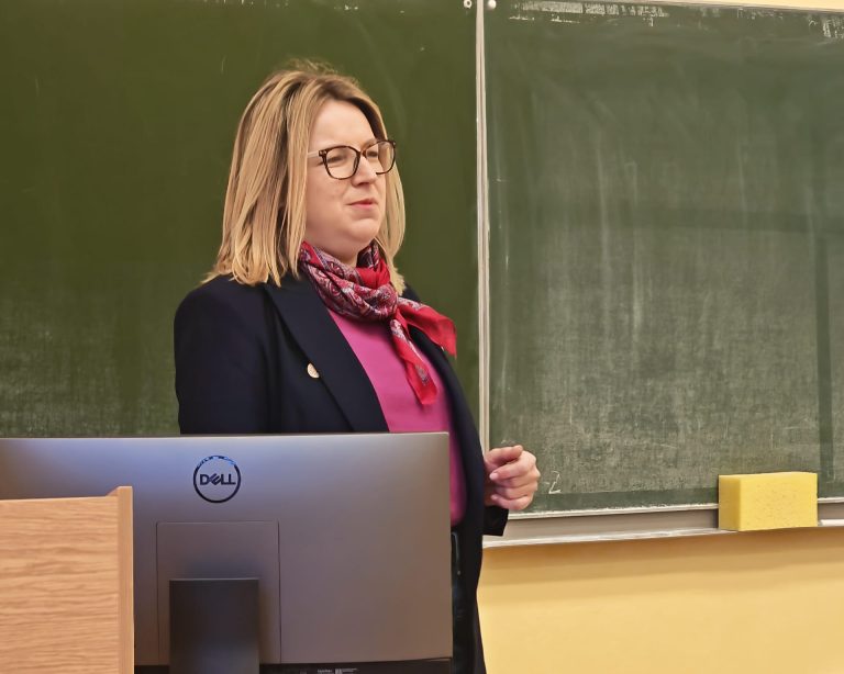 Anna Daszuta-Zalewska na Wydziale Inżynierii Zarządzania.