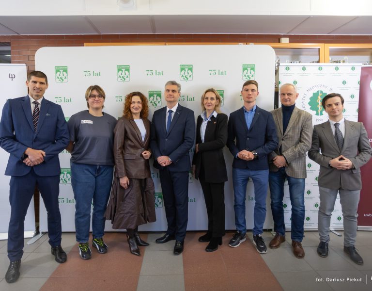 2025-12-02-Konferencja-prasowa-jubileusz-AZS-fot-Dariusz-Piekut-