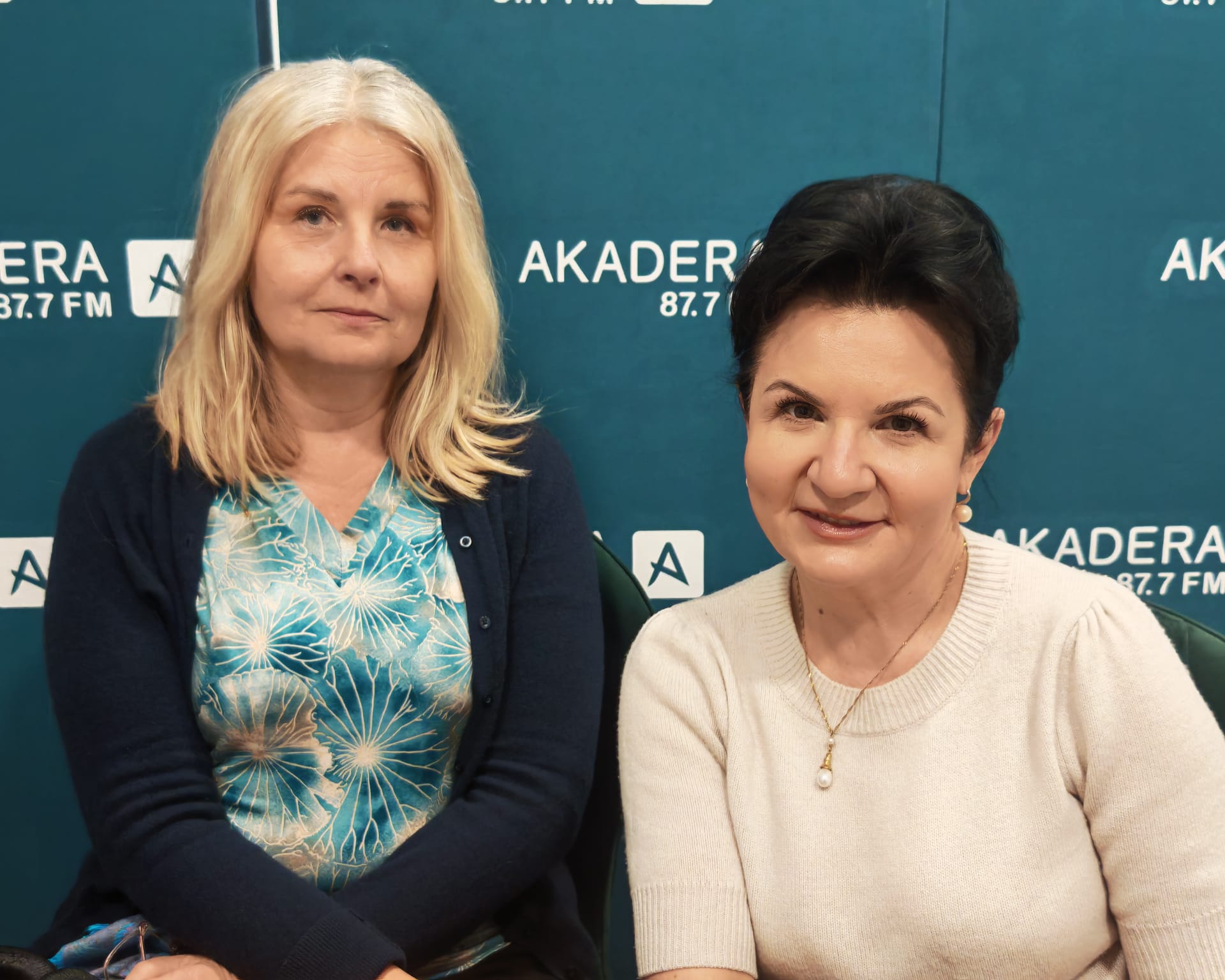 Ewa Moroz-Ustymowicz, Konsul Honorowa Rumunii w Białymstoku oraz Dorota Anna Krawczyk, Prorektor ds. Współpracy Międzynarodowej PB