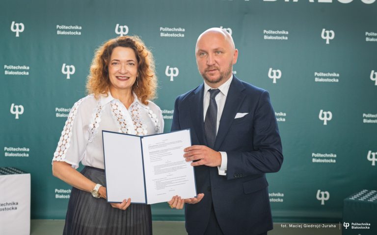podpisanie-listu-intencyjnego-politechnika-bialostocka-marszalek-wojewodztwa-podlaskiego-lukasz-prokorym-marta-kosior-kazberuk