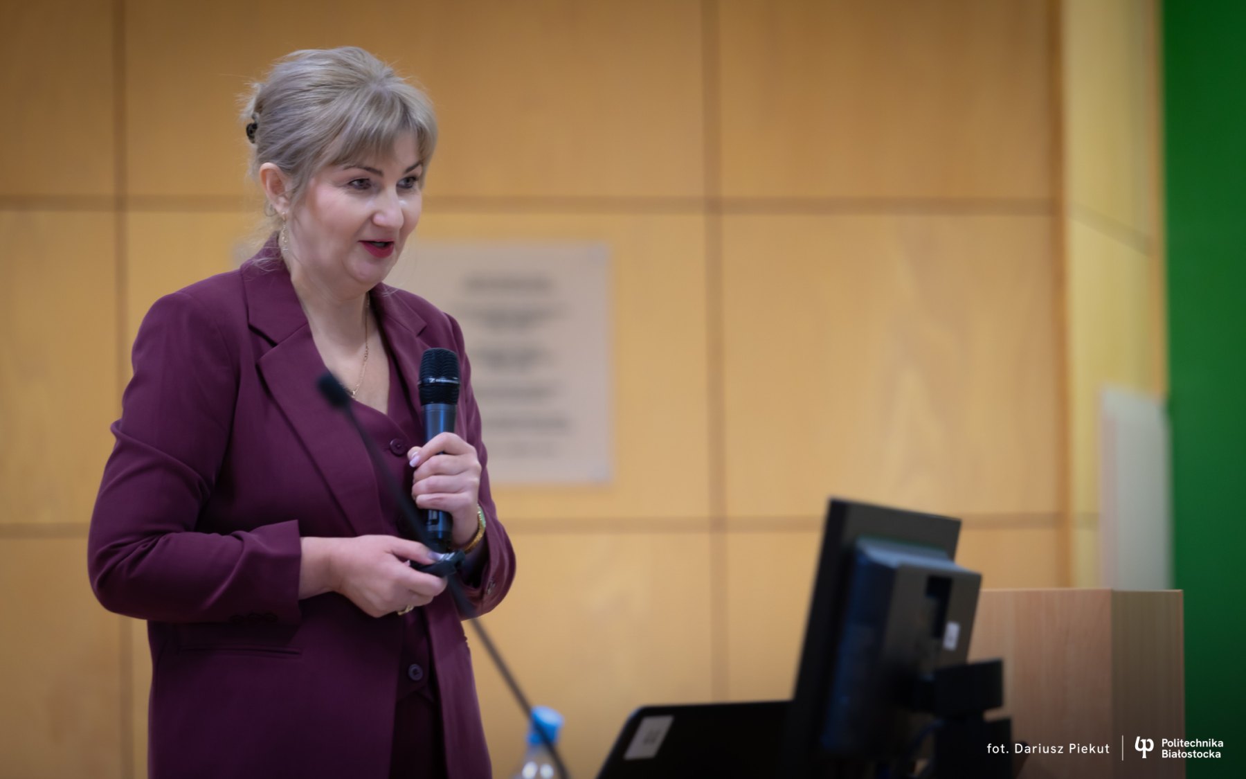 Agnieszka Muzyk, dyr. OKE w Łomży, Białostocki Salon Maturzystów Perspektywy 2024, fot. D. Piekut