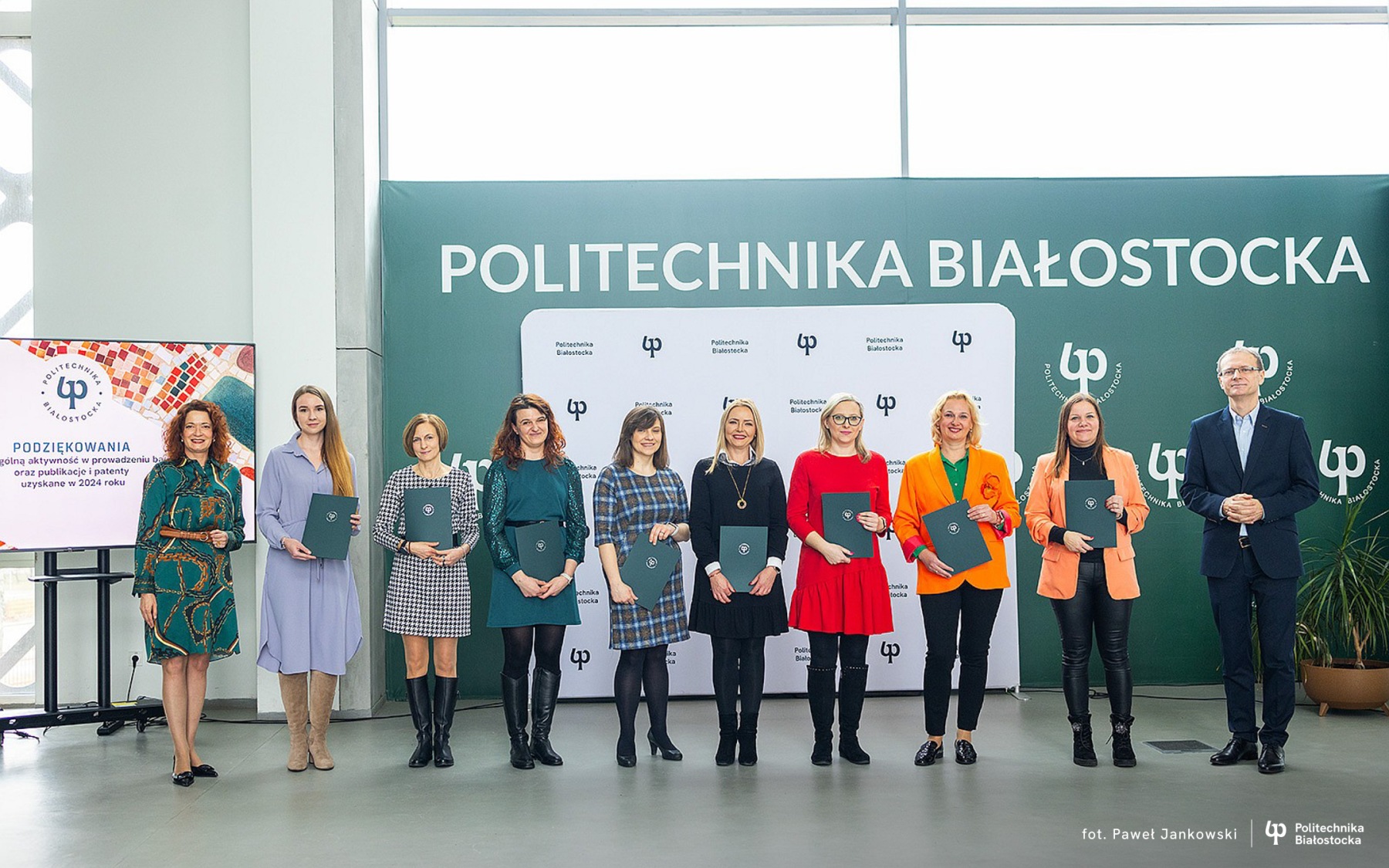 Gratulacje dla naukowców, fot. Paweł Jankowski