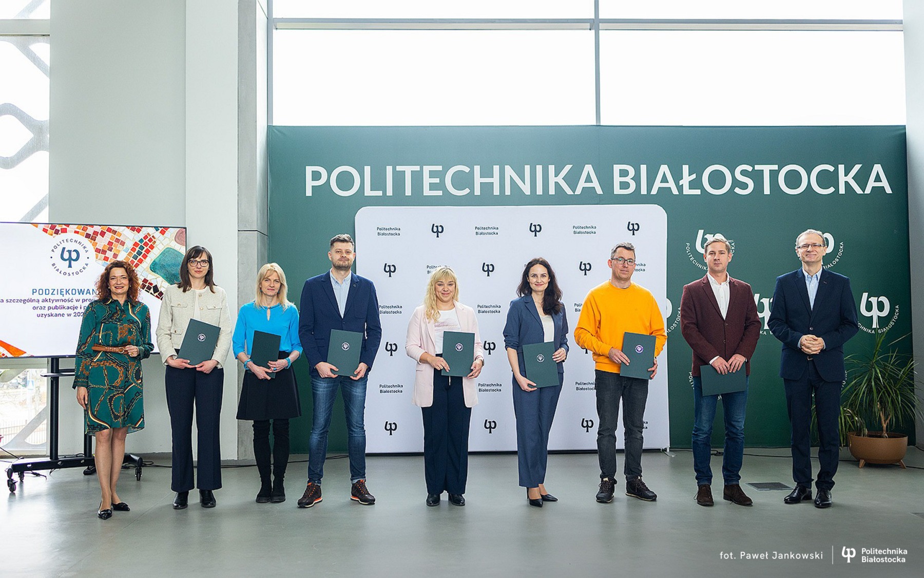 Gratulacje dla naukowców, fot. Paweł Jankowski