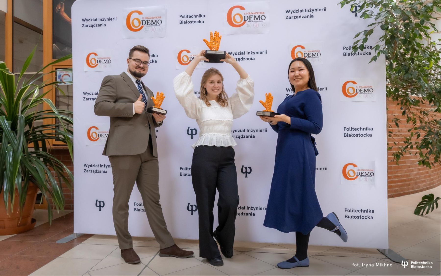 2026-03-27- WIZ-HI-HUMAN-RESILIENT-SUSTAIN INNOVATOR 5.0-fot-Iryna-Mikhno-PB