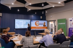 2026-03-27- WIZ-HI-HUMAN-RESILIENT-SUSTAIN INNOVATOR 5.0-fot-Iryna-Mikhno-PB