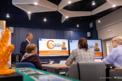 2026-03-27- WIZ-HI-HUMAN-RESILIENT-SUSTAIN INNOVATOR 5.0-fot-Iryna-Mikhno-PB