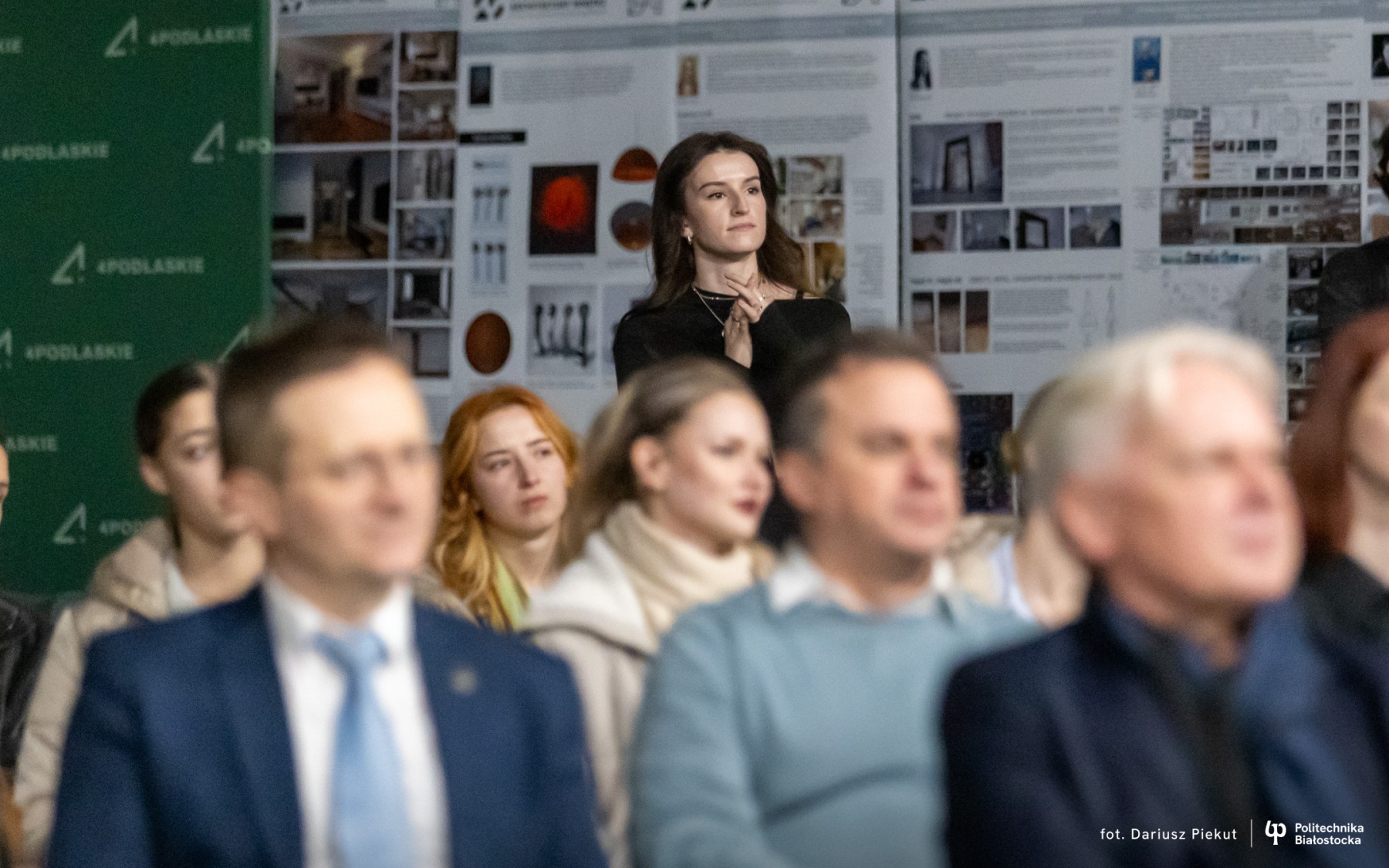 2025-11-20-Spektakl-impAKT-na-Wydziale-Architektury-Politechniki-Białostockiej-fot-Dariusz-Piekut-PB