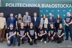 Zdjęcie 1 z 18