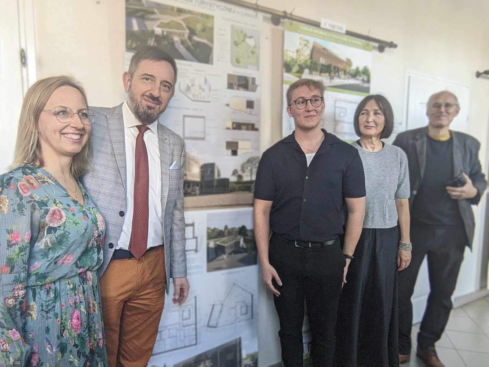 Konkurs na projekt Punktu Informacji Turystycznej w Supraślu, fot. Hanna Kość