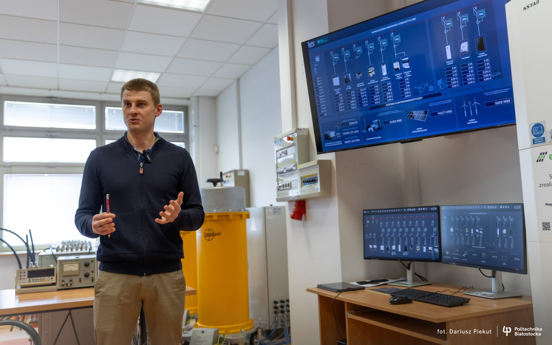 2026-04-28-Otwarcie-Laboratorium-Urządzeń-Wielkoprądowych-na-WE-fot-Dariusz-Piekut-PB