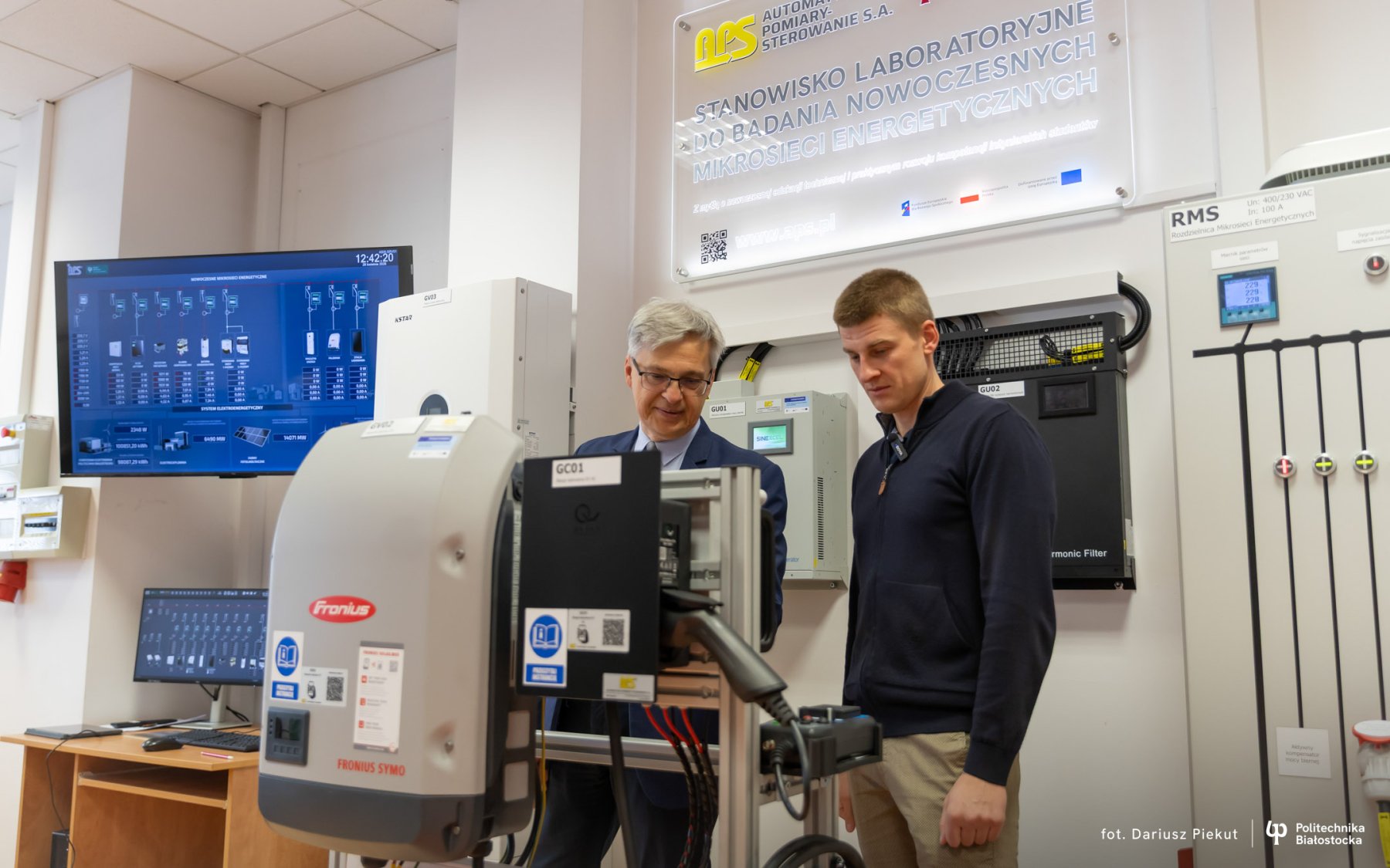 2026-04-28-Otwarcie-Laboratorium-Urządzeń-Wielkoprądowych-na-WE-fot-Dariusz-Piekut-PB