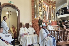 Poświęcenie kaplicy Matki Bożej Ostrobramskiej w Łapach, fot. T. Łapiński/ parafia Św. Krzyża