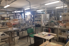 Laboratorium Wydziału Technologicznego Uniwersytetu w Perpignan, w którym prowadzone są badania materiałów do zastosowań medycznych.