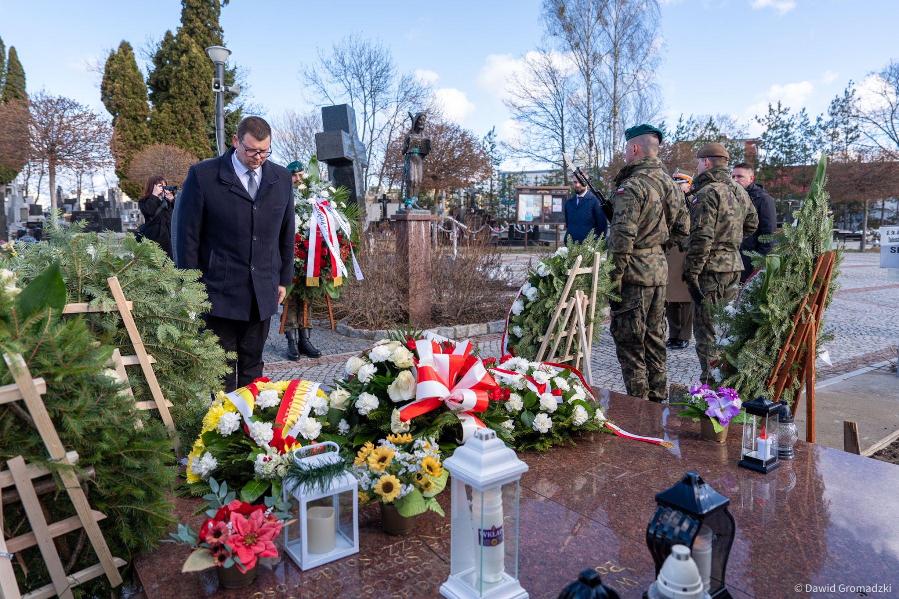 Rocznica katastrofy pod Smoleńskiem, źródło: UM Białystok