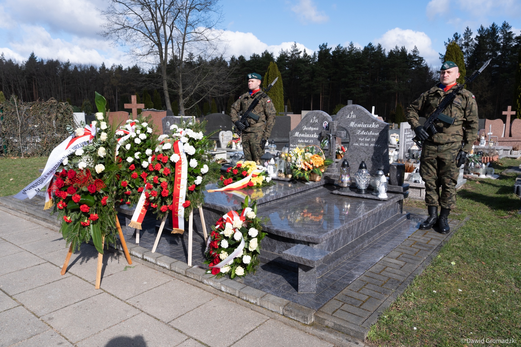 Rocznica katastrofy pod Smoleńskiem, źródło: UM Białystok