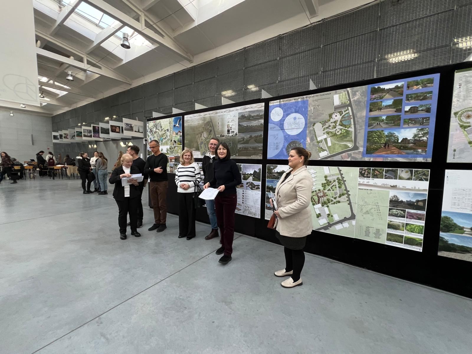Studenci-wydzialu-architektury-Politechniki-Bialostockiej-zaprojektowali-park-dla-mieszkancow-Dubeninek.-Fot.-Ernest-Wojcik-7
