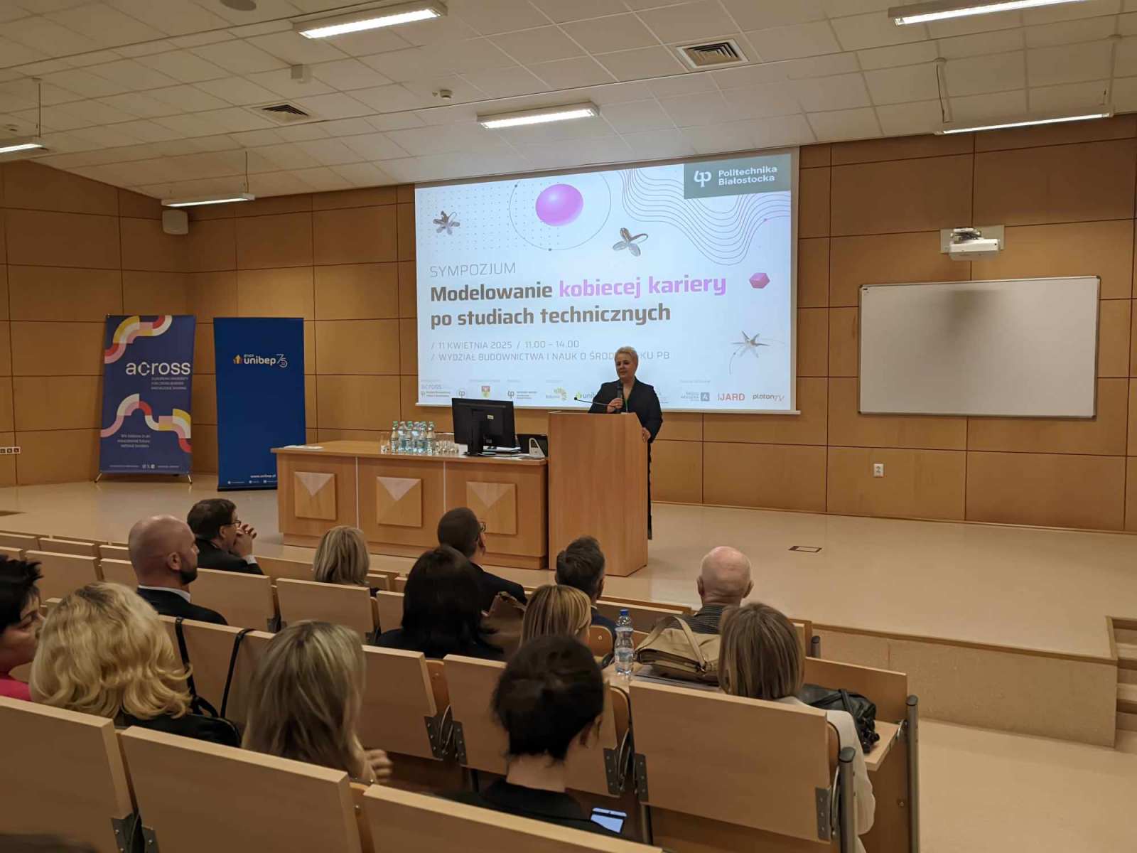 Sympocjum Modelowanie kobiecej kariery, fot. Hanna Kość