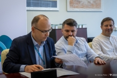 2024-11-19-Podpisanie-porozumień-o-współpracy-o-współpracy-trójstronnej-w-celu-komercjalizacji-rozwiązań-opracowanych-w-ramach-2-edycji-Konkursu-Wschodzący-Innowatorzy-fot-Dariusz-Piekut