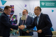 2024-11-19-Podpisanie-porozumień-o-współpracy-o-współpracy-trójstronnej-w-celu-komercjalizacji-rozwiązań-opracowanych-w-ramach-2-edycji-Konkursu-Wschodzący-Innowatorzy-fot-Dariusz-Piekut