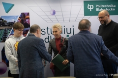 2024-11-19-Podpisanie-porozumień-o-współpracy-o-współpracy-trójstronnej-w-celu-komercjalizacji-rozwiązań-opracowanych-w-ramach-2-edycji-Konkursu-Wschodzący-Innowatorzy-fot-Dariusz-Piekut